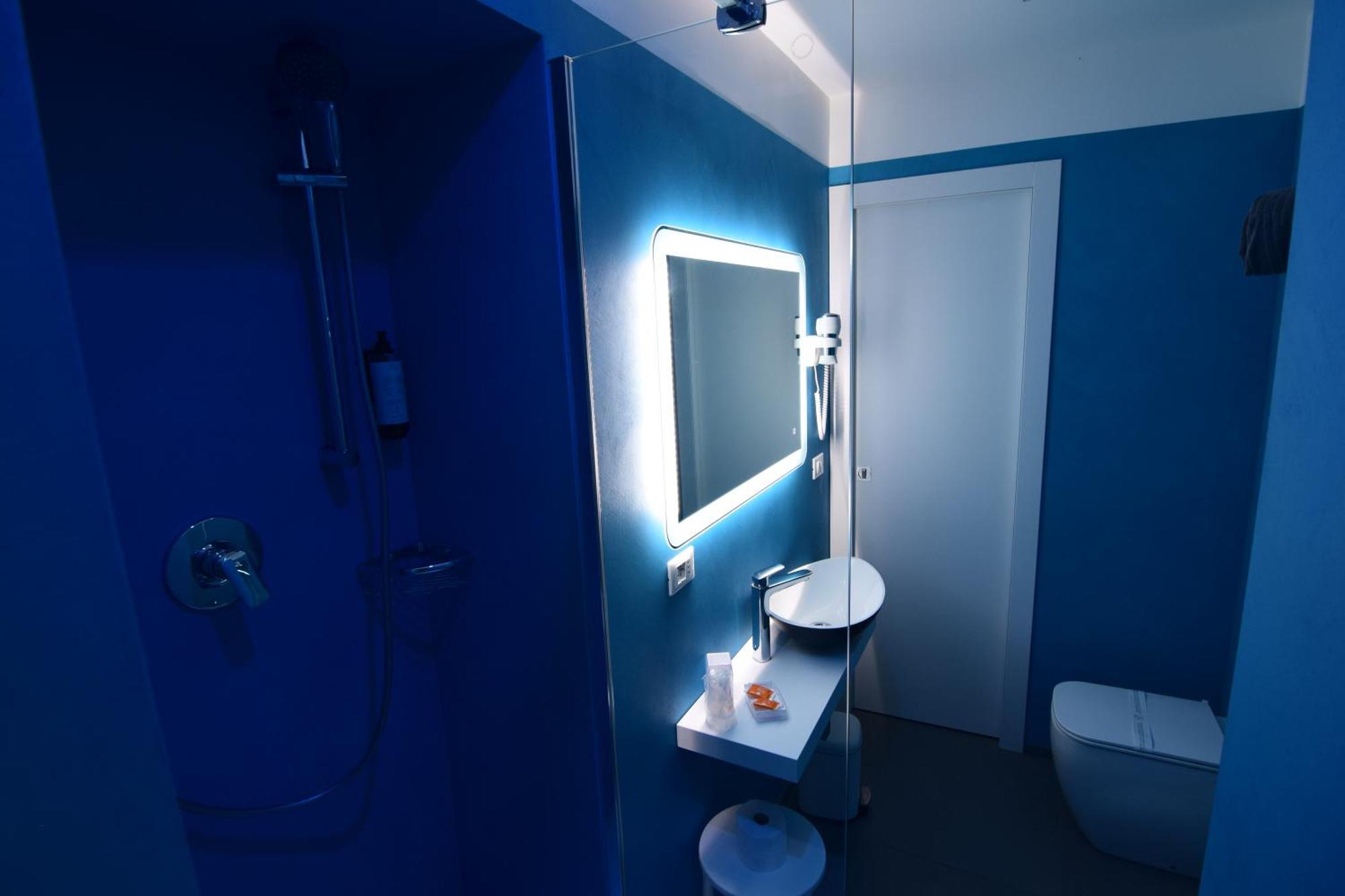 Fiume Hotel Genoa